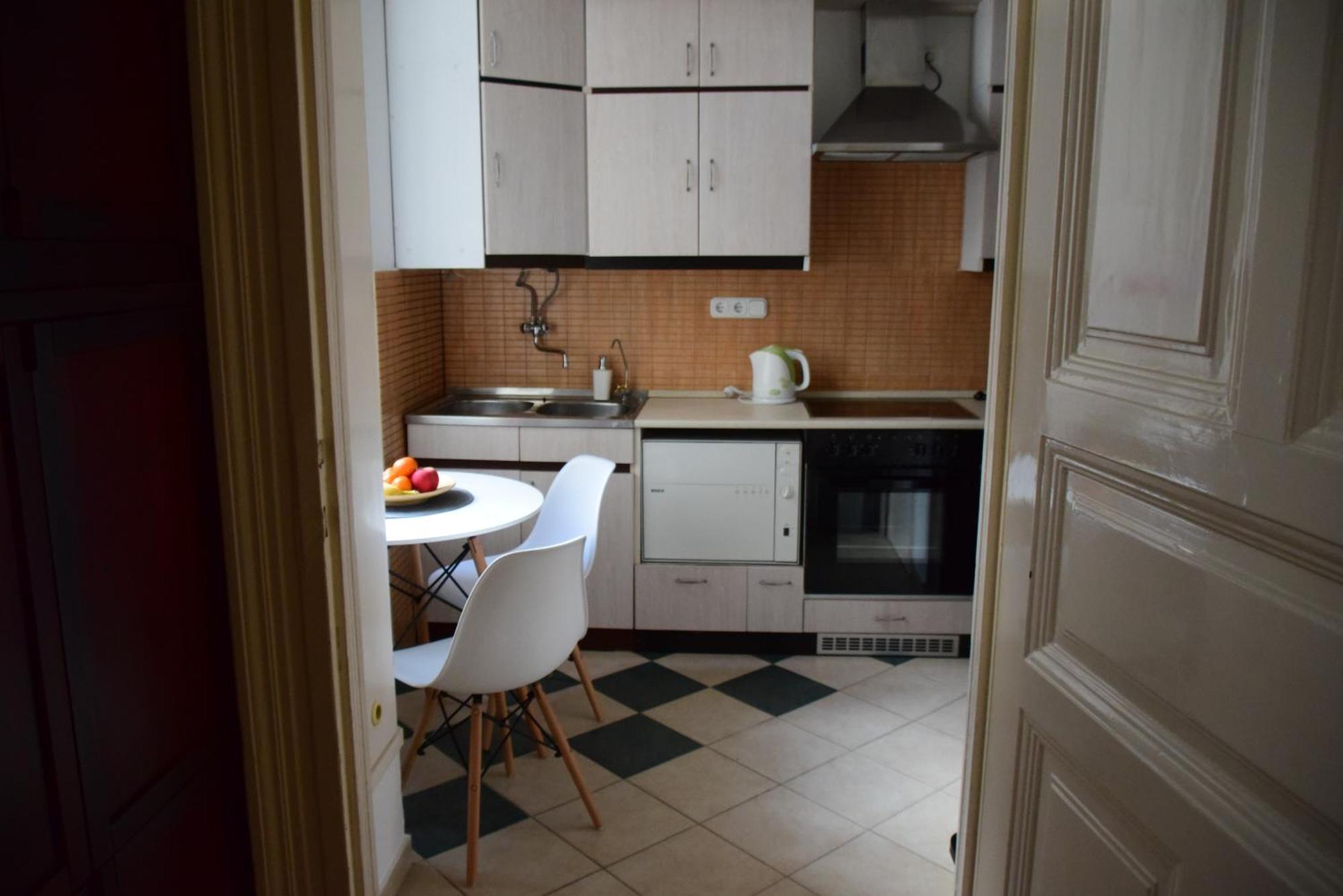 Hi!5 Spacious Apartment Budapest Palotanegyed Buitenkant foto