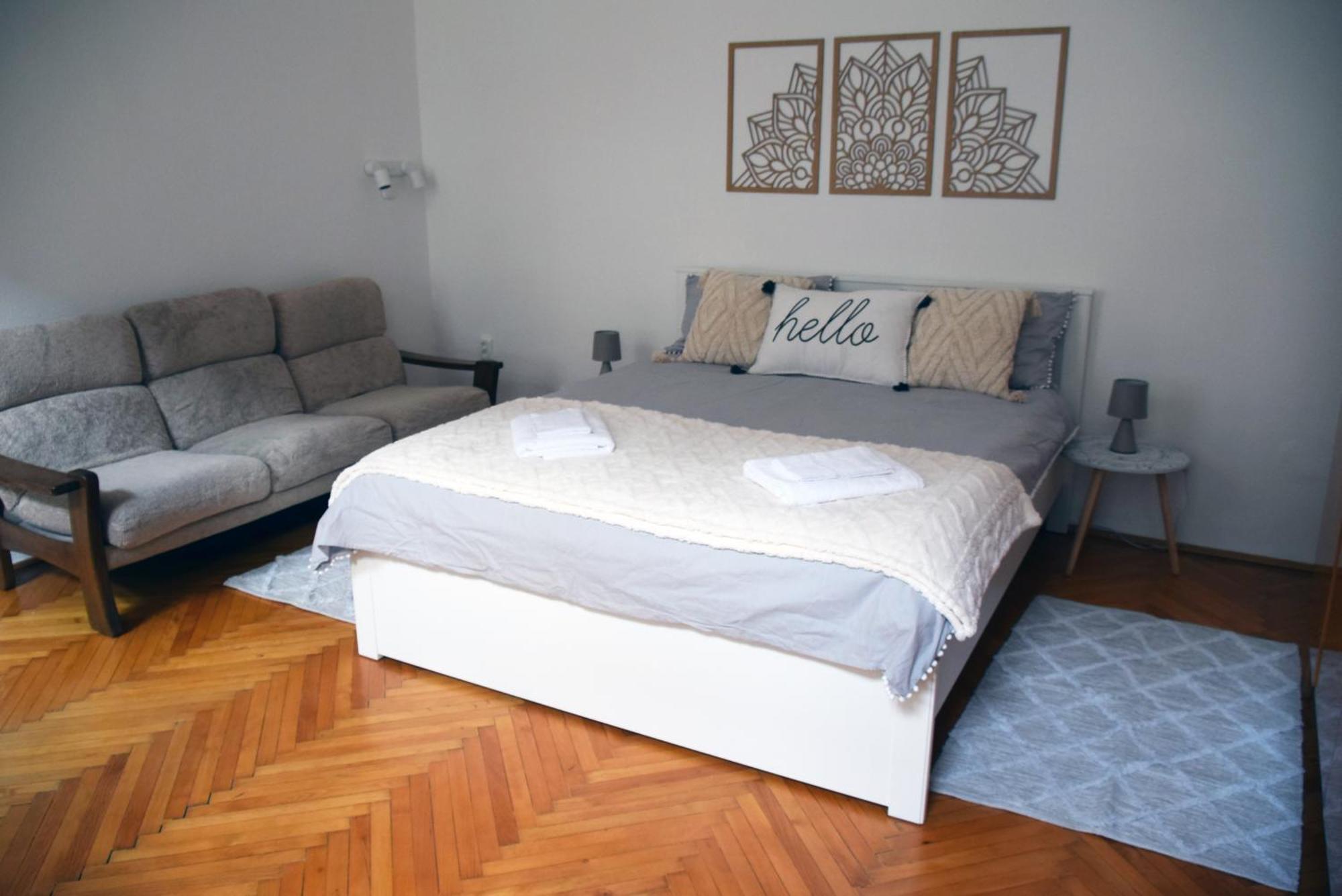 Hi!5 Spacious Apartment Budapest Palotanegyed Buitenkant foto
